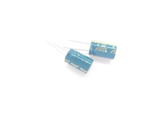Capacitor eletrolítico de alumínio polarizado Frequência 2000h Duração de vida M5/M6 Terminal de parafuso