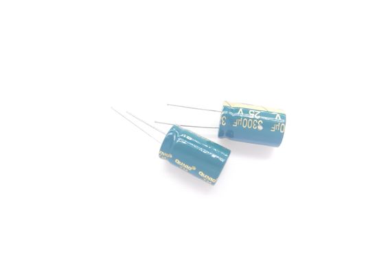 Frequência Polarizado Condensador Electrolítico de Alumínio 0.1UF - 10000UF Corrente de vazamento 0.01CV 3000H Vida útil
