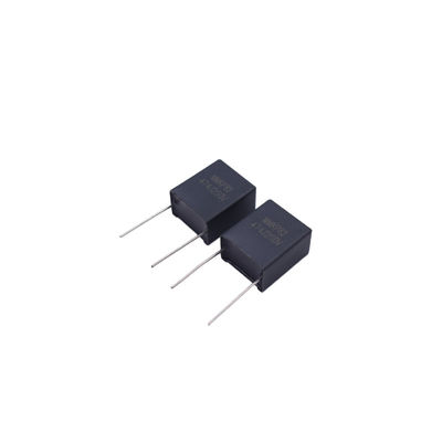 Película de polipropileno metalizada MMKP82 Capacitor 0,00022uF ~ 3,9uF Pacote radial com conformidade RoHS
